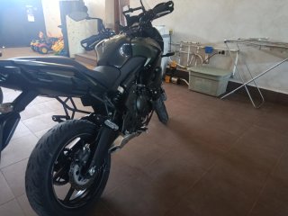 Kawasaki Versys 650 Adventure Negra/Verde