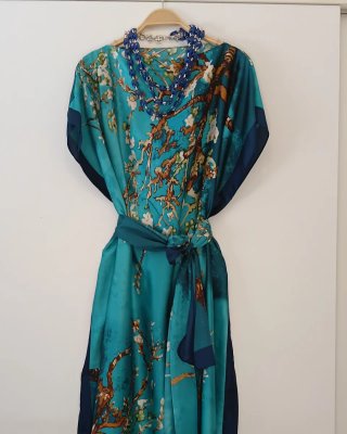 Vestido Kaftan Largo Estampado Jardín Japonés