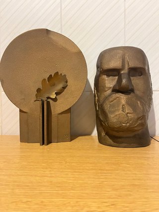Busto Sabino Arana y Estela Gernika Bronce