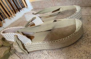 Sandalias esparto con plataforma beige/caqui