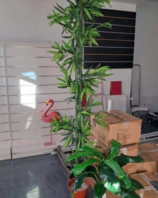 Mobiliario de tienda