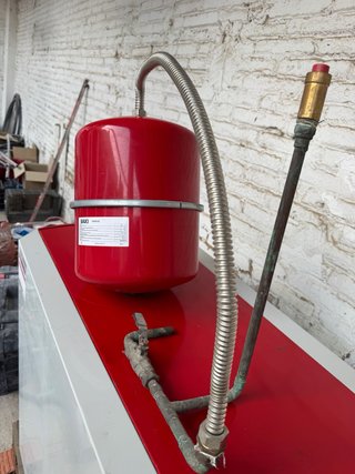 Caldera Roca Lidia 40 GT 48 kW + vaso expansión