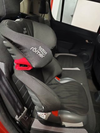 Silla de coche Britax Römer – Grupo 2/3 (15-36 kg)