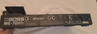 Pedalera Boss ME-70 + Fuente alimentación y manual