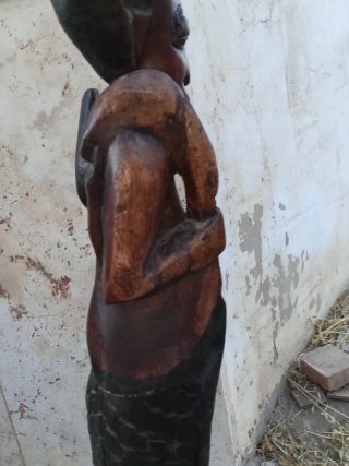 Morenito tallado a mano
