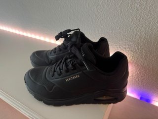 Zapatillas Skechers Negras