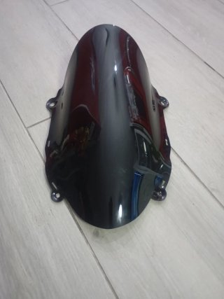 QJMotor SRK 550ss cupula pantalla parabrisas moto