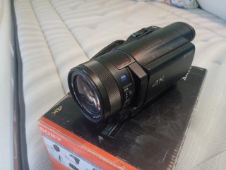Videocámara Sony FDR-AX100 4K Negra