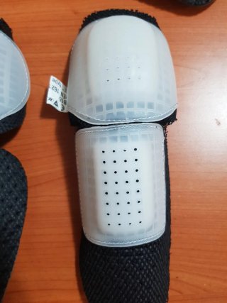 Protezioni moto Dainese