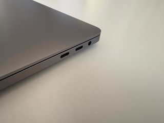 MacBook Pro 16” (2019) i7 2.6GHz / 16GB RAM — Impe