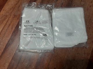 Dos sábanas desechables Polipropileno Blanco