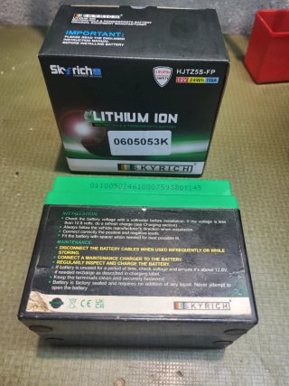 Batería Litio Ion Moto Skyrich HJTZ5S-FP
