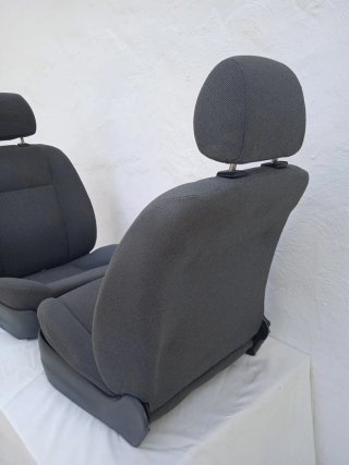 Asientos de coche con guías