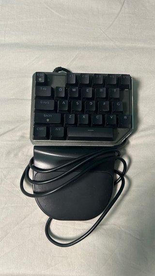 Teclado Mecánico Gaming Compacto