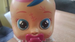 Muñeco Bebés Llorones con mochila y accesorios