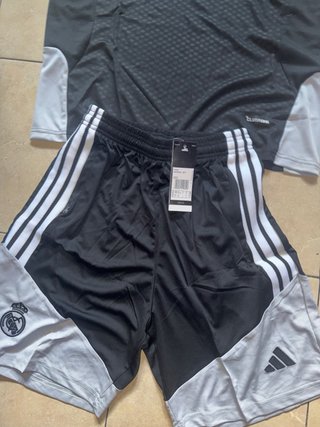 Conjunto Adidas Real Madrid Negro Gris