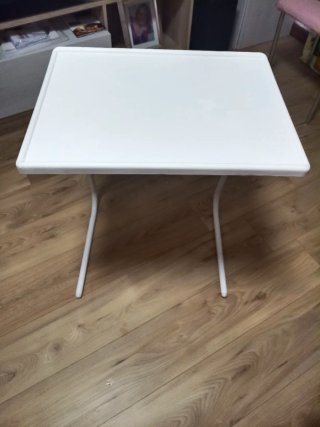 Mesa plegable blanca