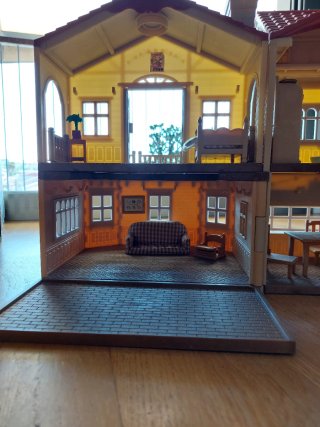 Casita de muñecas infantil
