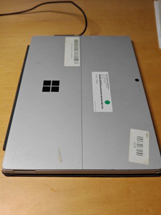 Surface Pro 4 + Teclado + Cargador