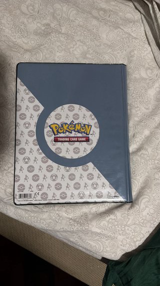 Cartas Pokémon para competir o completar álbum
