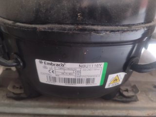 Nevera frigorífico blanca