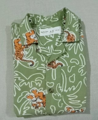 Lote 2 Camisas Talla 4