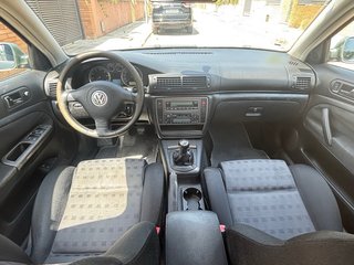 Volkswagen Passat 2003