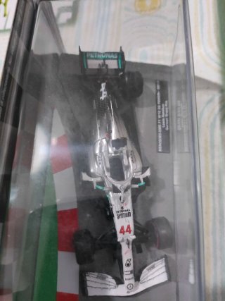 Modellino F1 Mercedes-AMG 2019 Lewis Hamilton 1:43
