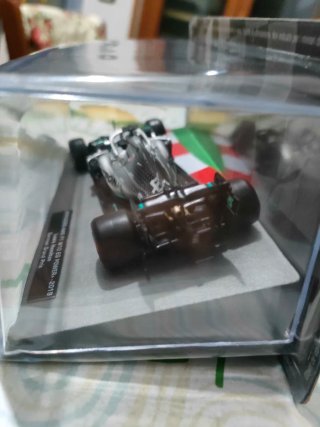 Modellino F1 Mercedes-AMG 2019 Lewis Hamilton 1:43
