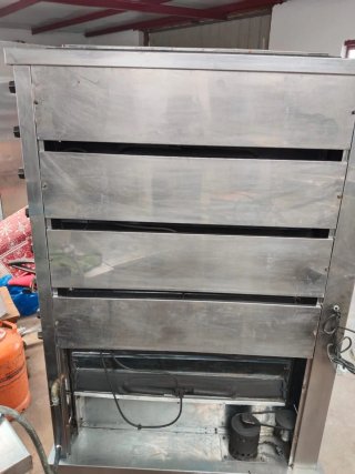 Asador de pollos 6 espadas