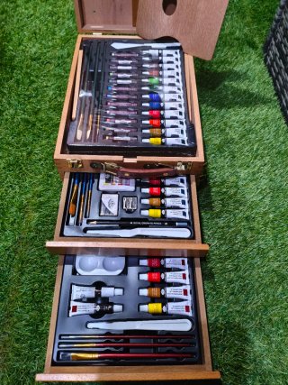 Caballete de madera para pintar Lienzos y pintura