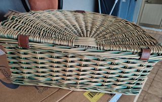 Cesto da pic nic vintage in vimini e pelle