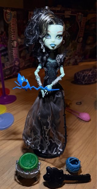 Monster High Frankie Stein Muñeca