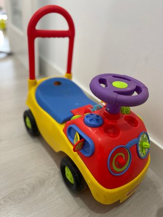 Coche correpasillos
