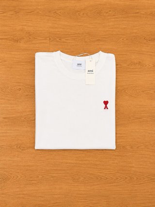 T-shirt AMI Paris Branco Coração Vermelho