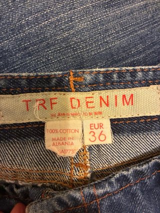 Minifalda vaquera TRF Talla 36