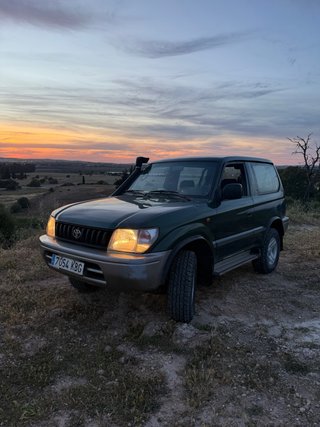Toyota Land Cruiser 90 1997