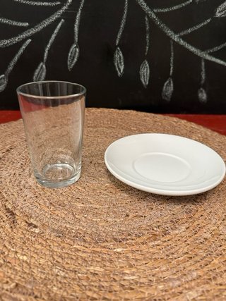 40 unidades Juego de vasos y platos de café