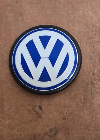 Insignia VW Golf Caja 4 Tapa Motor