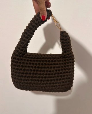 Borsa fatta a mano in fettuccia marrone