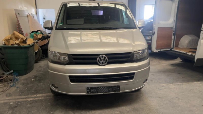Volkswagen Transporter Kombi PRO 2.0Bi TDI BMT Techo Medio 4M 2011