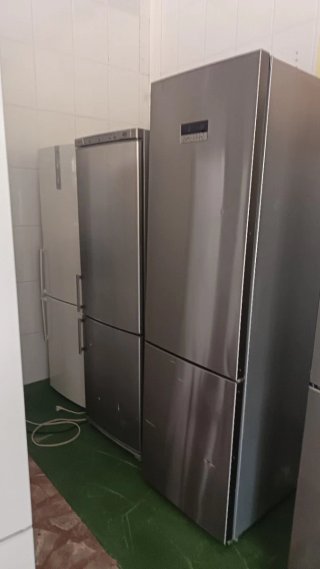 Nevera Siemens gris