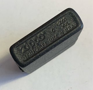 Isqueiro Zippo 2000