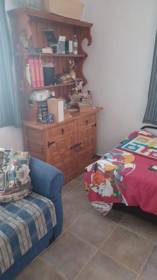 Mueble de salón madera y tela