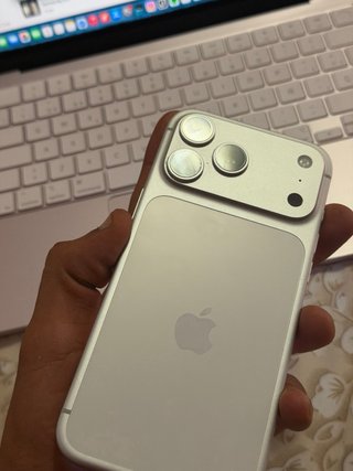 iPhone 17 Pro Max 512GB Plata E-sim