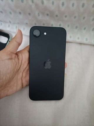 iPhone 16e Negro 128 GB