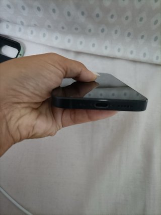 iPhone 16e Negro 128 GB