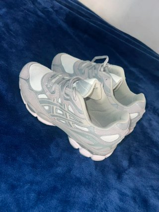 Zapatillas ASICS Hombre Gris/Blanco