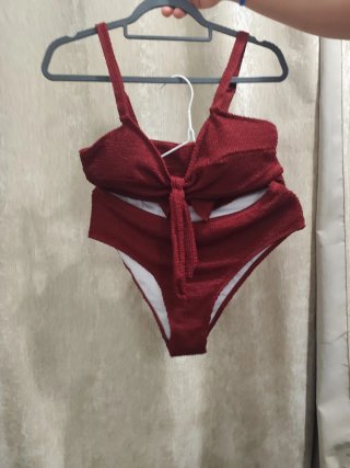 Ropa de mujer nueva