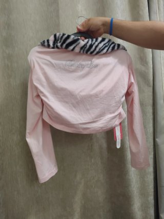 Ropa de mujer nueva